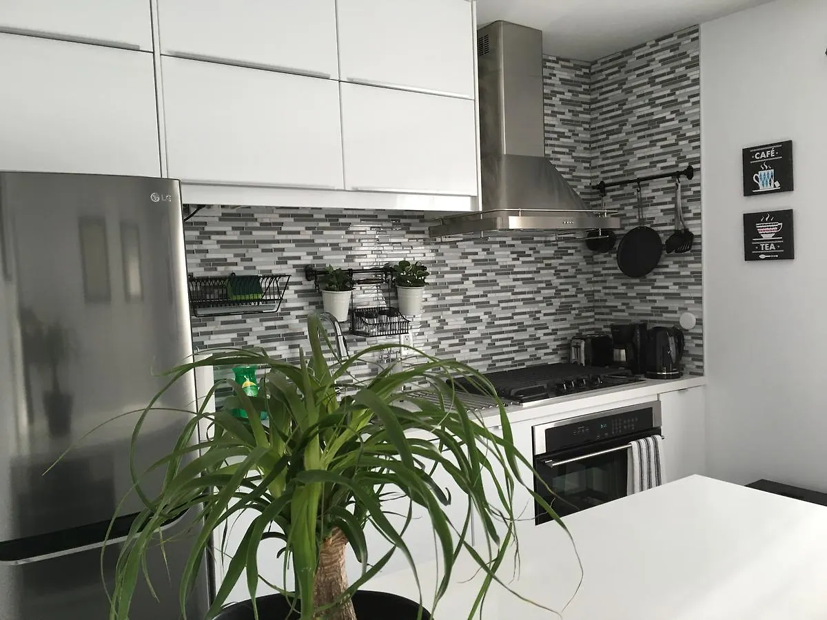 Kensington Suites Toronto Canada
