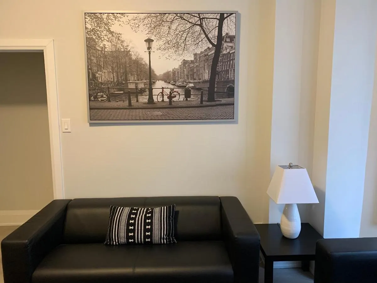Kensington Suites Toronto Apartment